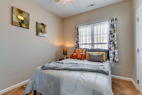 Charlotte Abode ~ 9 Mi to Bank of America Stadium!