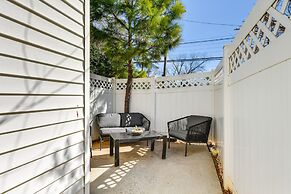 Charlotte Abode ~ 9 Mi to Bank of America Stadium!