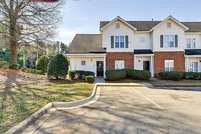 Charlotte Abode ~ 9 Mi to Bank of America Stadium!