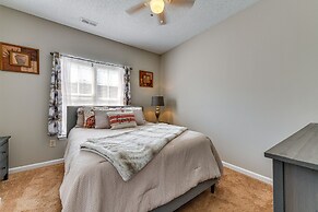 Charlotte Abode ~ 9 Mi to Bank of America Stadium!