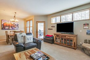 Walk to Ski Lift: Breck Condo w/ Hot Tub