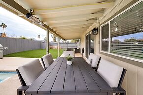 Airy Tempe Vacation Rental w/ Gas Grill + Pool!