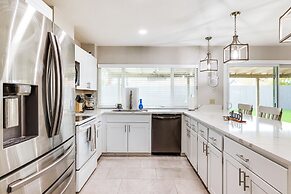 Airy Tempe Vacation Rental w/ Gas Grill + Pool!