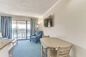 Galveston Condo w/ Beach Access Near Moody Gardens