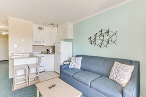 Galveston Condo w/ Beach Access Near Moody Gardens