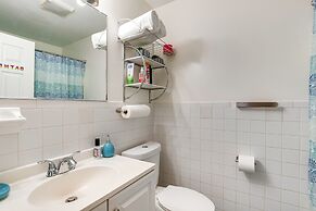 Cozy Newark Getaway ~ 15 Mi to Manhattan!