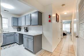 Cozy Newark Getaway ~ 15 Mi to Manhattan!