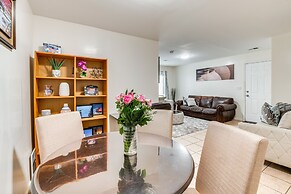 Cozy Newark Getaway ~ 15 Mi to Manhattan!