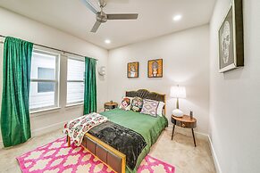 Upscale San Antonio Condo w/ Rooftop Patio