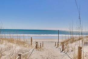 Ocean-view Apt in Emerald Isle - Walk to Beaches!