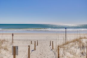 Ocean-view Apt in Emerald Isle - Walk to Beaches!