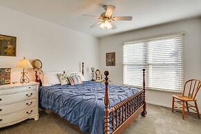 Stockton Home w/ Deck & Gas Grill ~ 1 Mi to Lake!