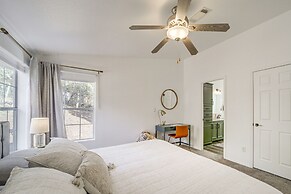 Mtn Views + Playground: Family-friendly Pine Cabin