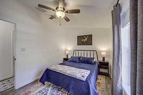 Mtn Views + Playground: Family-friendly Pine Cabin