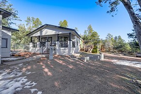 Mtn Views + Playground: Family-friendly Pine Cabin