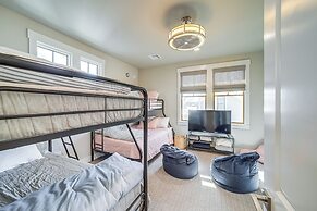 Cozy Carlton Landing Home - Pools & Lake Access