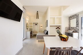 Vammos Luxury Apartments