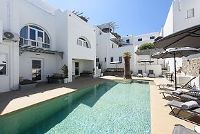 Vammos Luxury Apartments