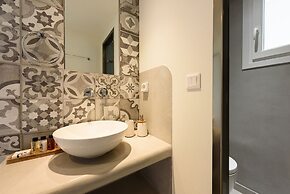 Vammos Luxury Apartments