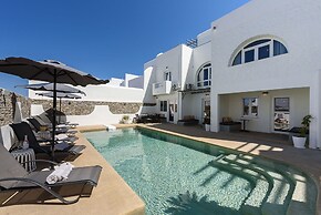 Vammos Luxury Apartments