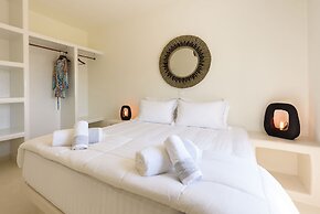 Vammos Luxury Apartments