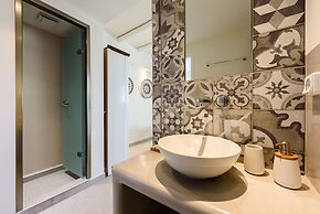 Vammos Luxury Apartments