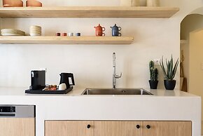 Vammos Luxury Apartments