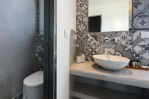 Vammos Luxury Apartments