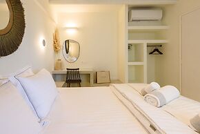 Vammos Luxury Apartments