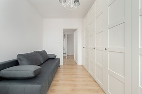Apartment by Park in Wroclaw by Renters