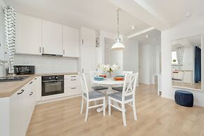 Apartment by Park in Wroclaw by Renters