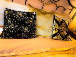 Rachele Charming House in Heart of Rome