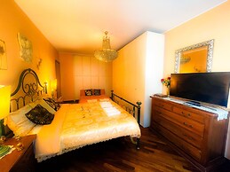 Rachele Charming House in Heart of Rome