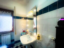 Rachele Charming House in Heart of Rome