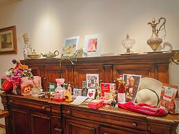 Rachele Charming House in Heart of Rome