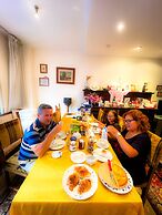 Rachele Charming House in Heart of Rome