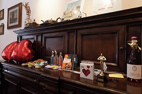 Rachele Charming House in Heart of Rome