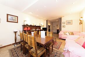 Rachele Charming House in Heart of Rome