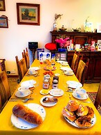 Rachele Charming House in Heart of Rome