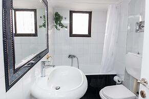 Faliro 2 Bd Escape Modern Living