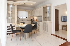 Faliro 2 Bd Escape Modern Living