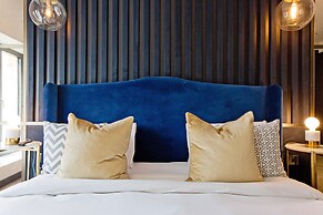 3-bed Deluxe Apt 413