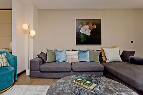 3-bed Deluxe Apt 413