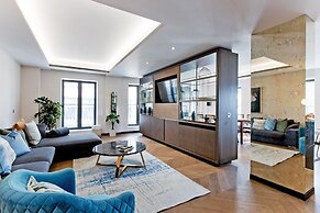 3-bed Deluxe Apt 413