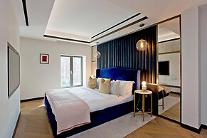 3-bed Deluxe Apt 413