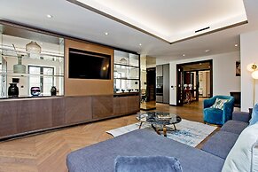 3-bed Deluxe Apt 413