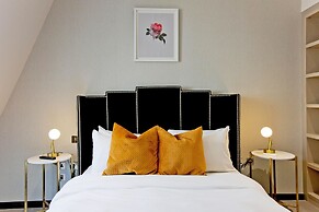 3-bed Deluxe Apt 517