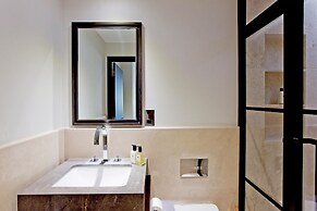 3-bed Deluxe Apt 517