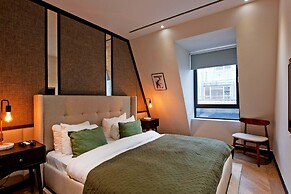 2-bed Executive Apt 518