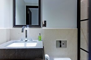 3-bed Deluxe Apt 205